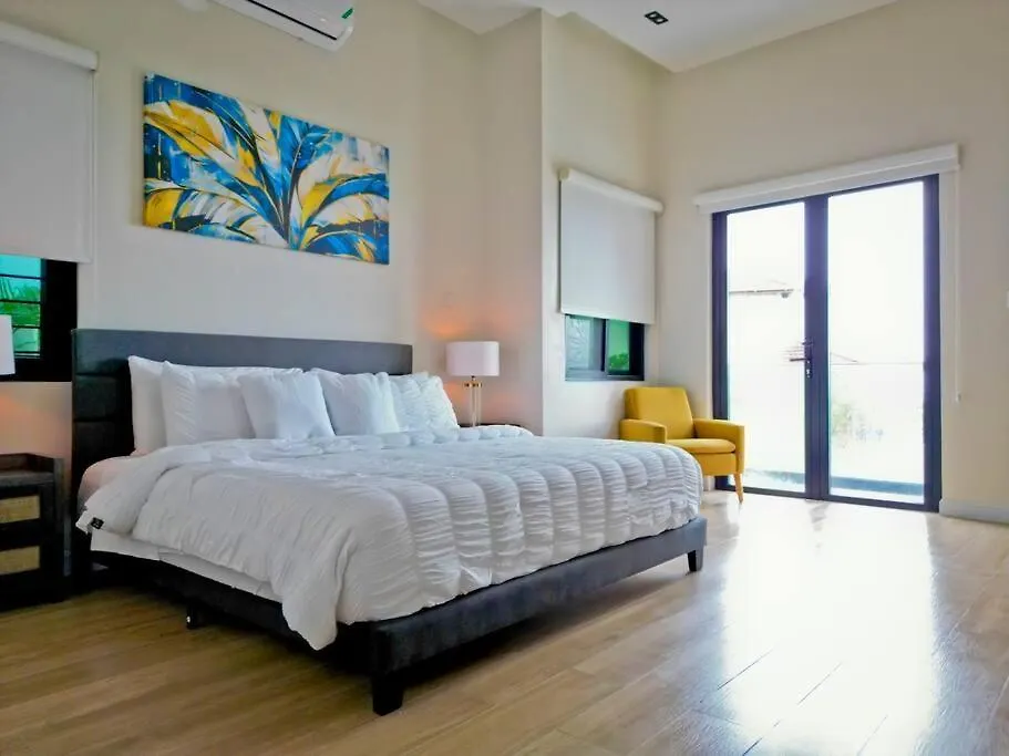 Villa Topenga Ocean View Luxury 2 Bedroom Content  Content (Saint Mary)